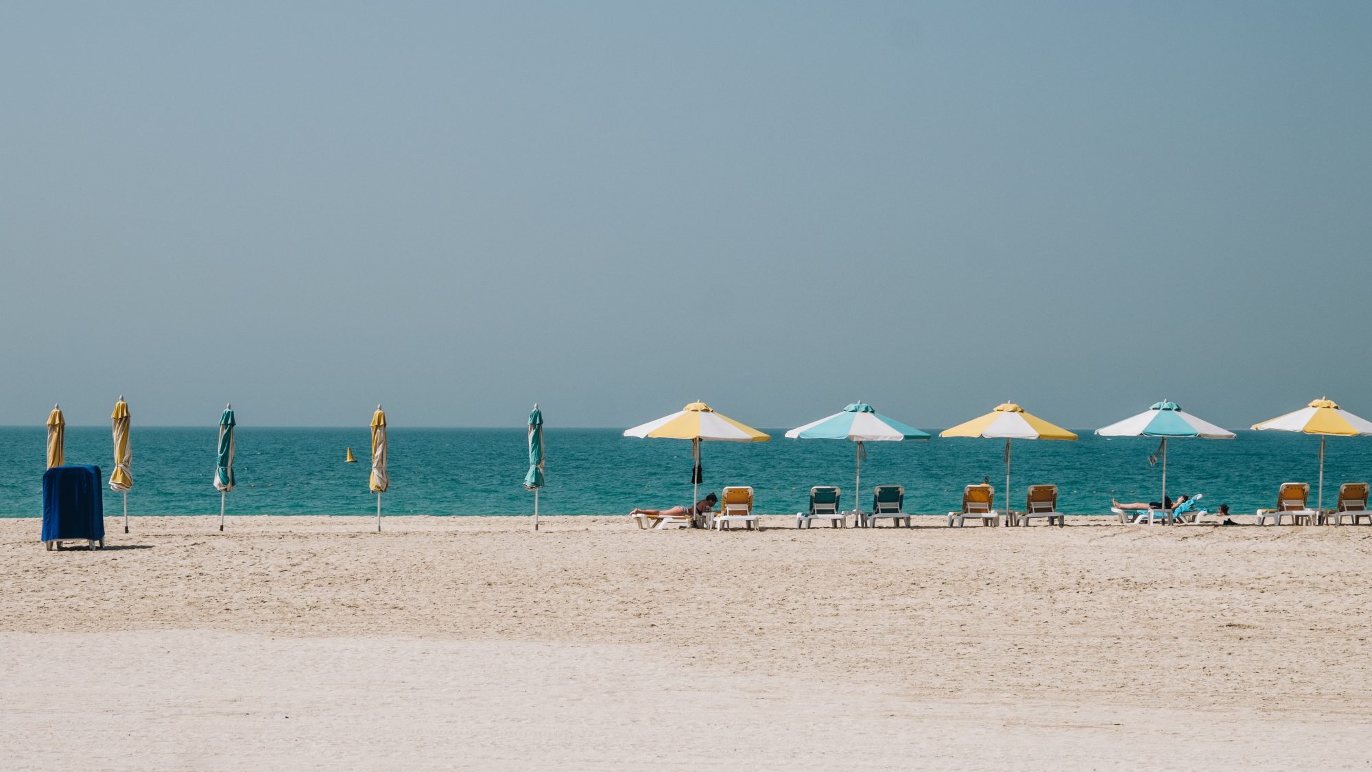 Parasols - Kite Beach Dubaï