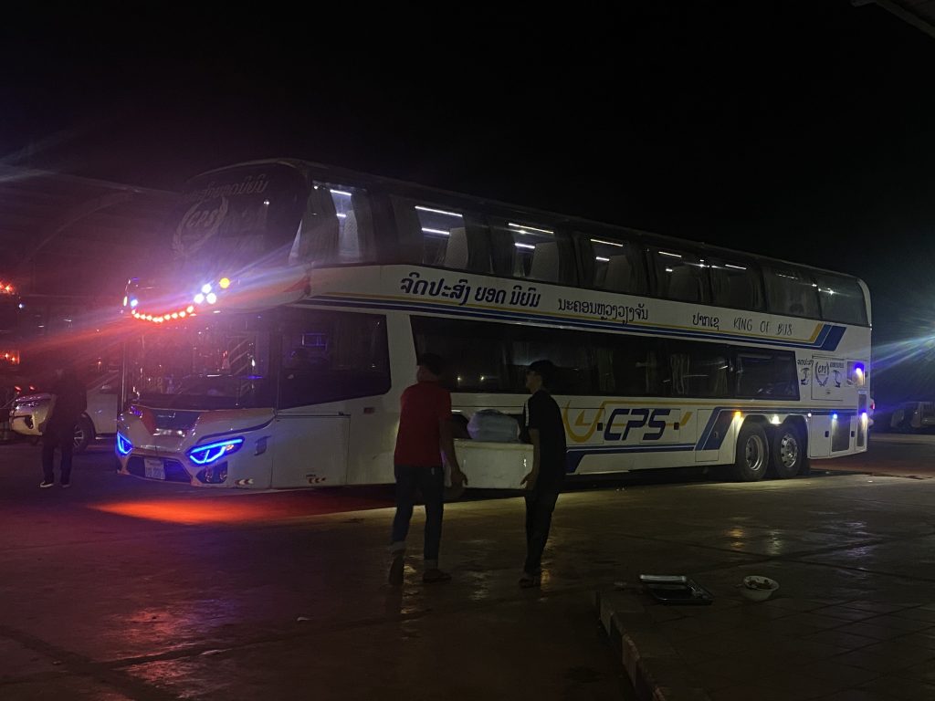 bus de nuit sleeper au laos